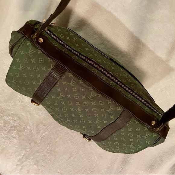 🚫SOLD🚫Authentic Louis Vuitton Sac Maman Bag and Changing Pad - Picture 7 of 16
